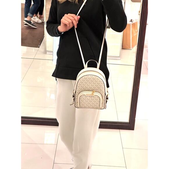 NWT Michael Kors Jaycee XS Mini Backpack Crossbody – MK Signature, Light Cream - Picture 4 of 7